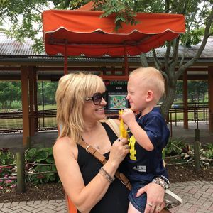 Meet your Posher, Denette